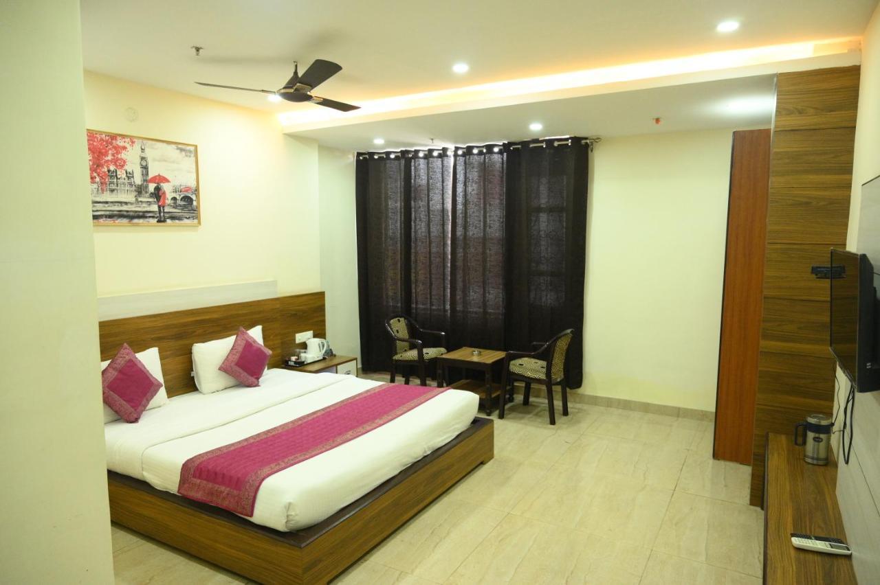 Hotel Grand Kailash,Kotdwara Экстерьер фото