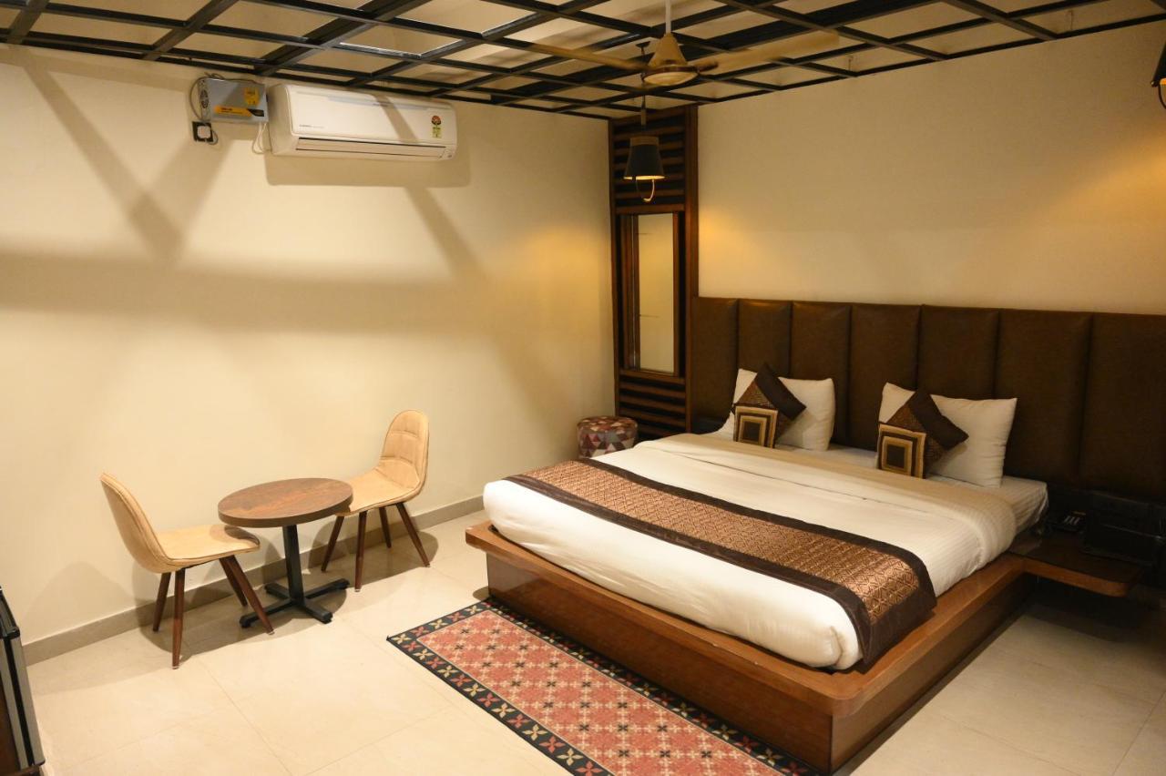 Hotel Grand Kailash,Kotdwara Экстерьер фото