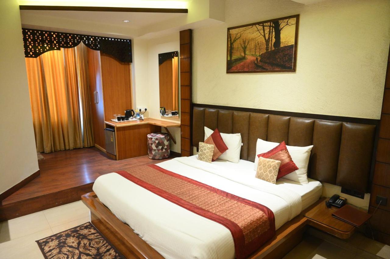 Hotel Grand Kailash,Kotdwara Экстерьер фото