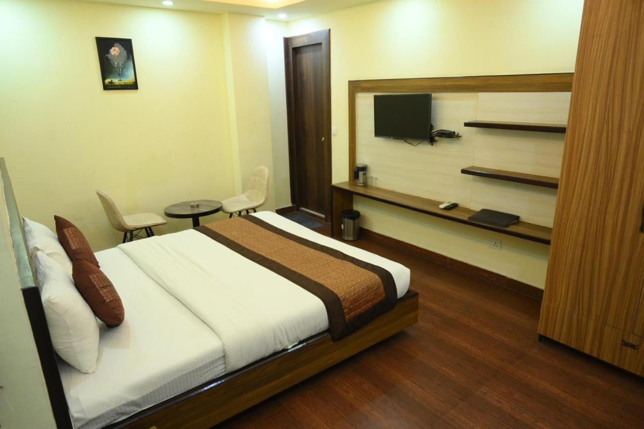 Hotel Grand Kailash,Kotdwara Экстерьер фото