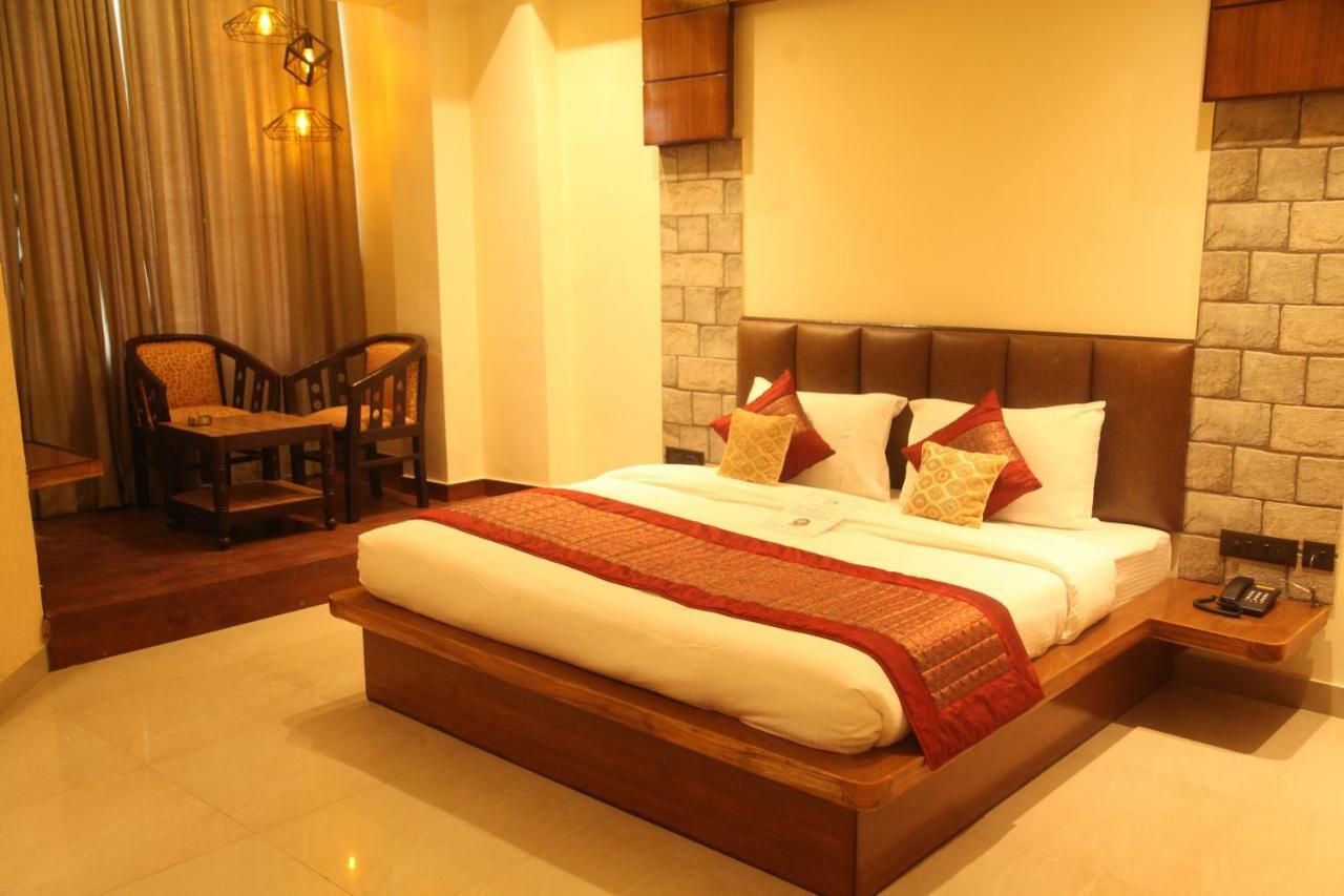 Hotel Grand Kailash,Kotdwara Экстерьер фото